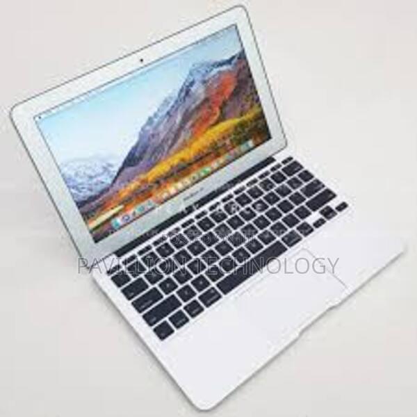 Laptop Apple MacBook Air 4GB Intel Core I5 SSD 128GB - thumbnail 3