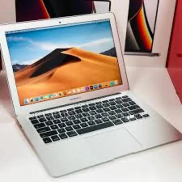 Laptop Apple MacBook 4GB Intel Core I5 SSD 128GB