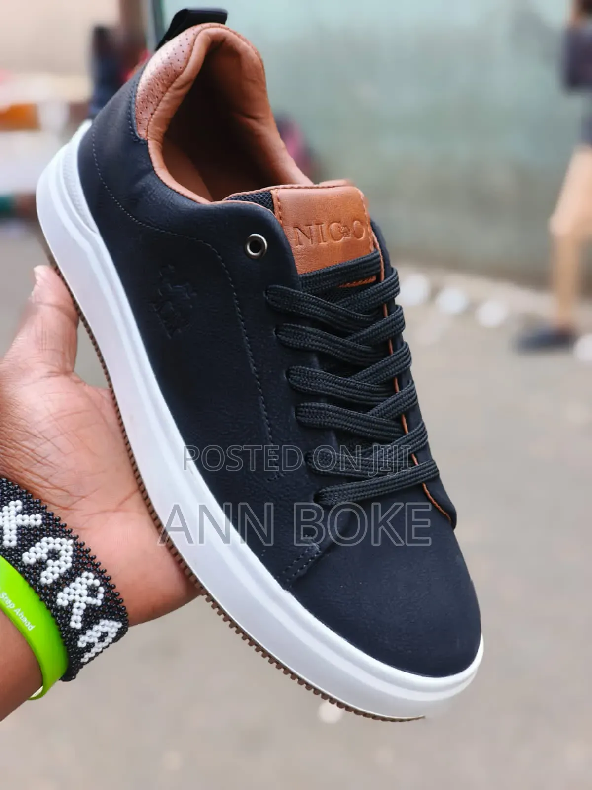 *Quality Nigo Casual Size 39 ____45