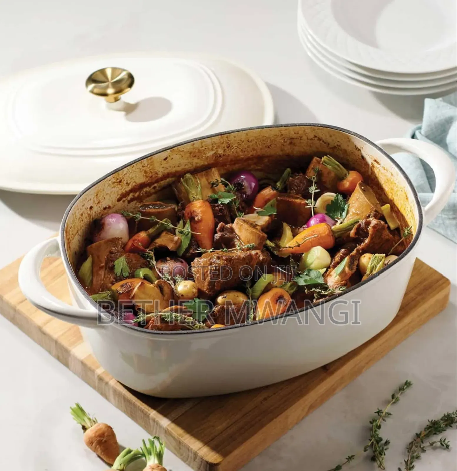 Tramontina (6.6 Litres) Oval Enamelled Cast Iron Dutch Oven