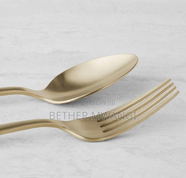 Durable 20 PCS Stainless Steel Flatware Set in Kenya - thumbnail 4