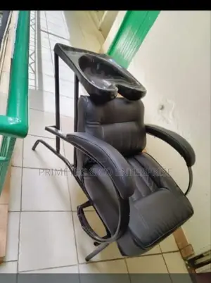 Kinyozi/ Salon Chair and Sink