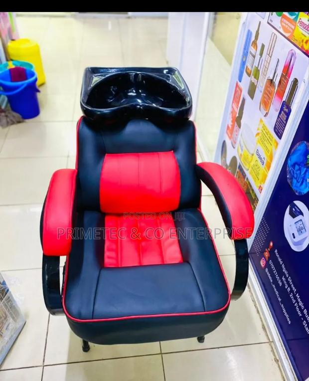 Kinyozi/ Salon Chair and Sink