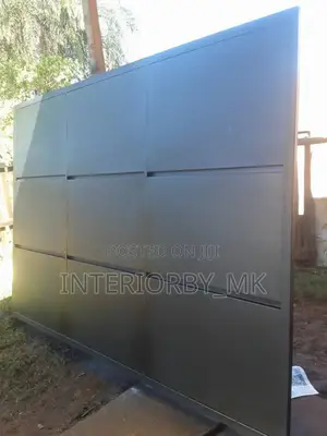 Custom Gates Available