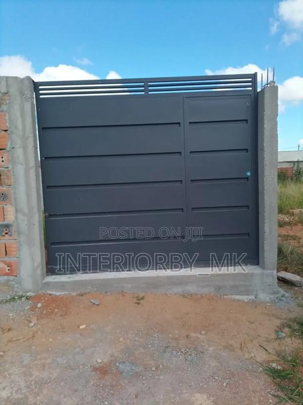 Quality Metal Gates - main view