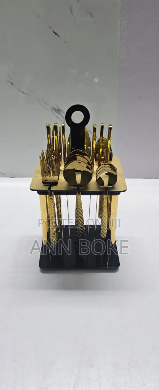 *Back Instock!!* *High Quality Heavy 24pc Cutlery Set * - thumbnail 2
