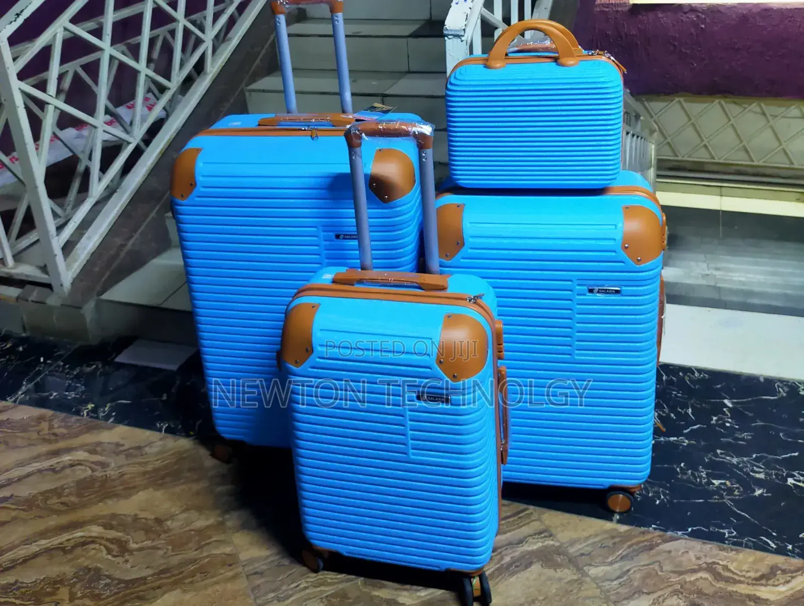 Luxurious Fiber Suitcase 3in1