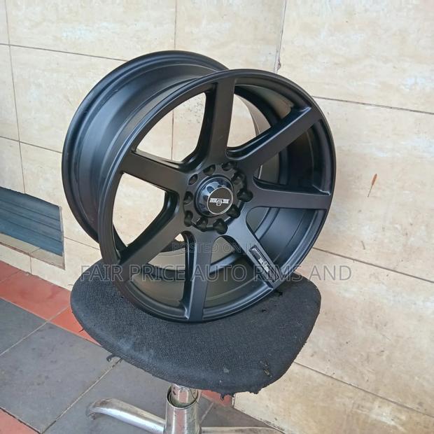 Size 16 8.5 J  Black