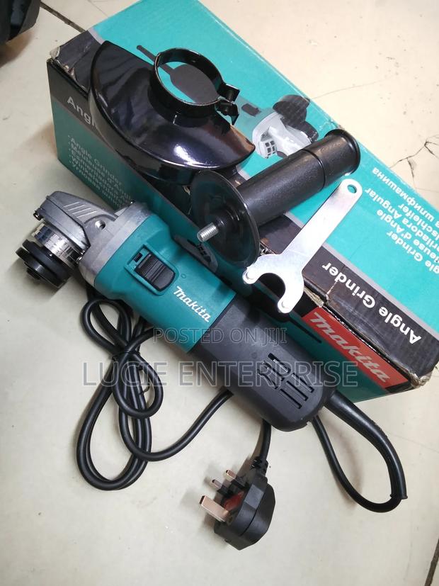 Makita Angle Grinder 4inch 810watts - thumbnail 3