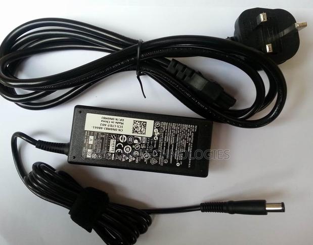 19.5 v 4.62 a Dell Big Pin Adapter/Charger