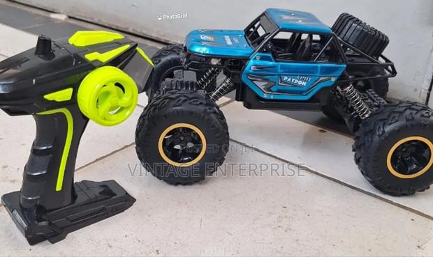 Stunt Car With Remote Car - main view