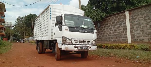 Isuzu NKR Well Maintained and Ready to Work - thumbnail 3