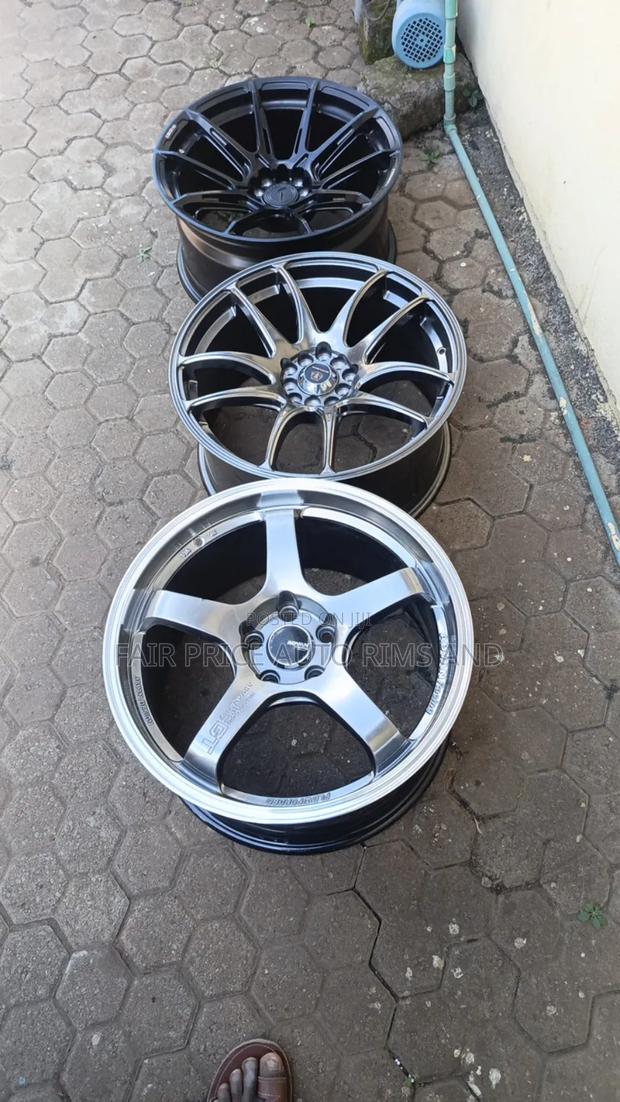 Size 18/5/ Offset Rims. - thumbnail 2