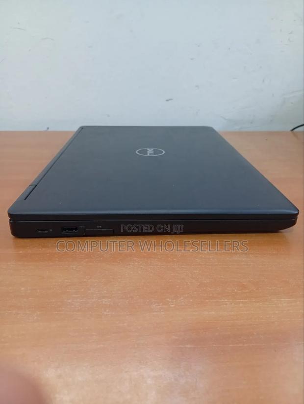 Laptop Dell Latitude 5580 8GB Intel Core i5 SSD 256GB - thumbnail 3