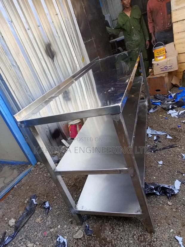 6ft Work Top Table With 2undershelves