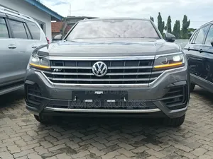 Volkswagen Touareg 2020 Gray