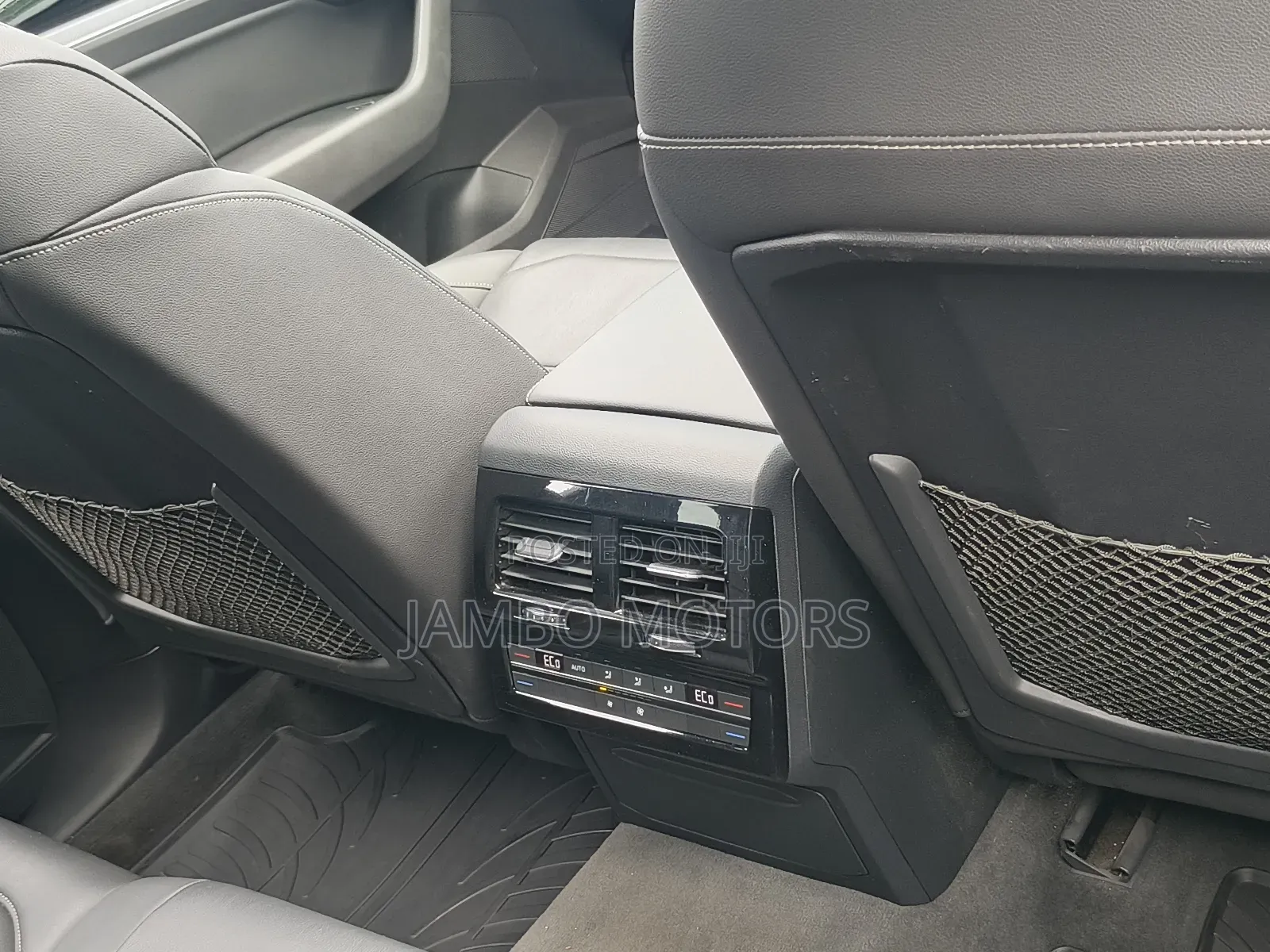 Volkswagen Touareg 2020 Gray