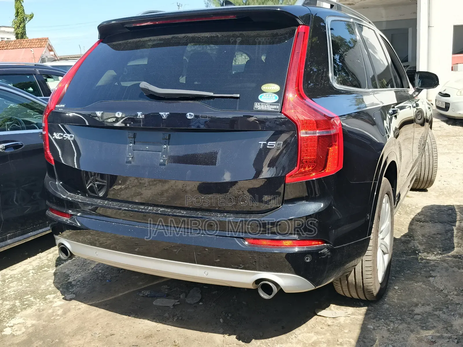 Volvo XC90 T5 Momentum AWD 2019 Black