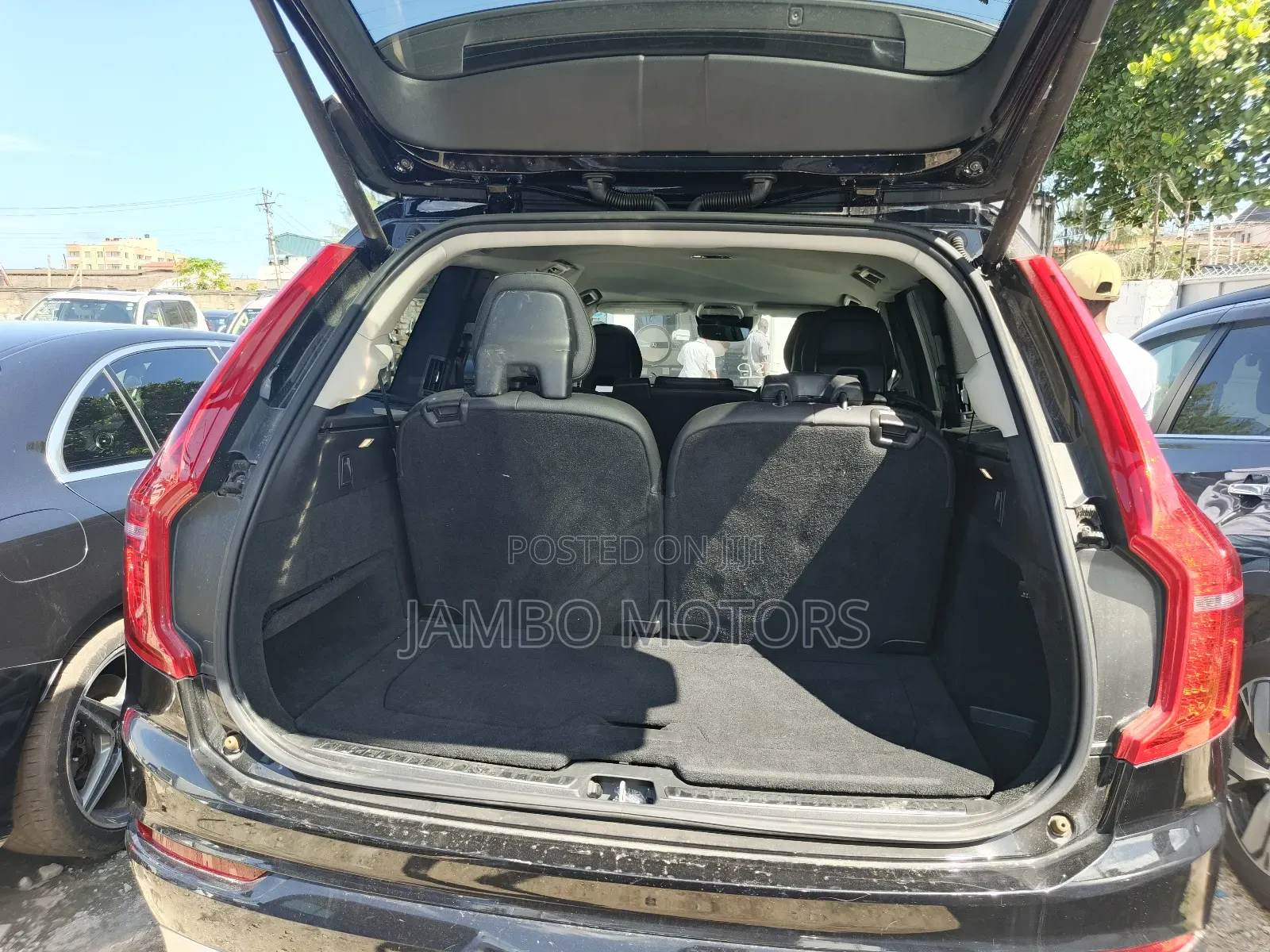 Volvo XC90 T5 Momentum AWD 2019 Black