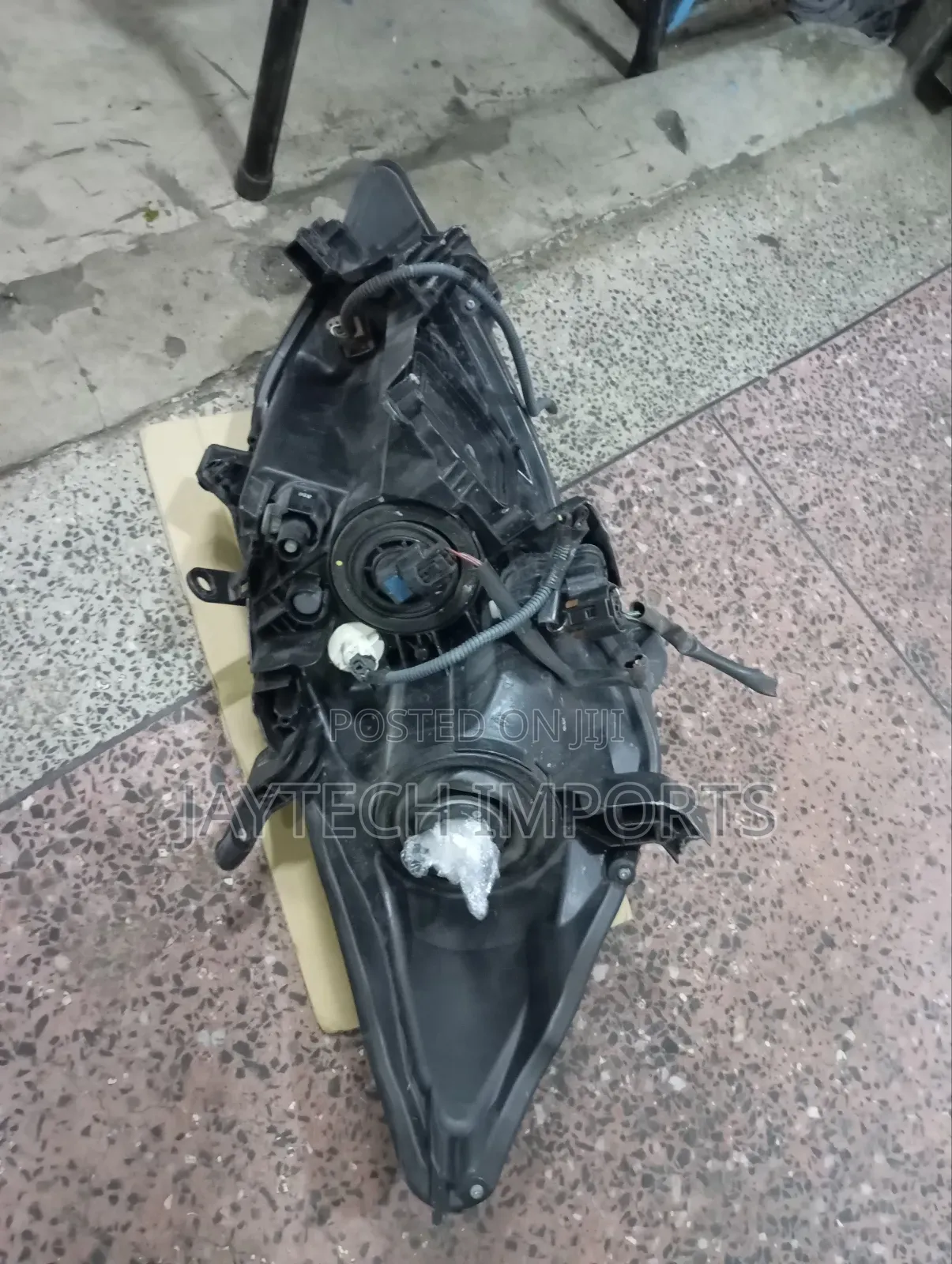 Auris 2010 Non Xenon LHS Headlight