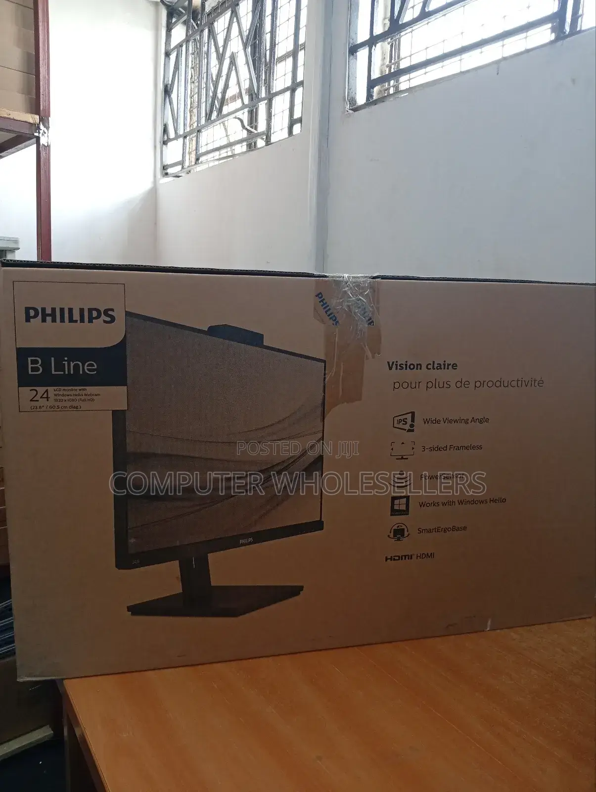 Phillips LCD 24" Monitor