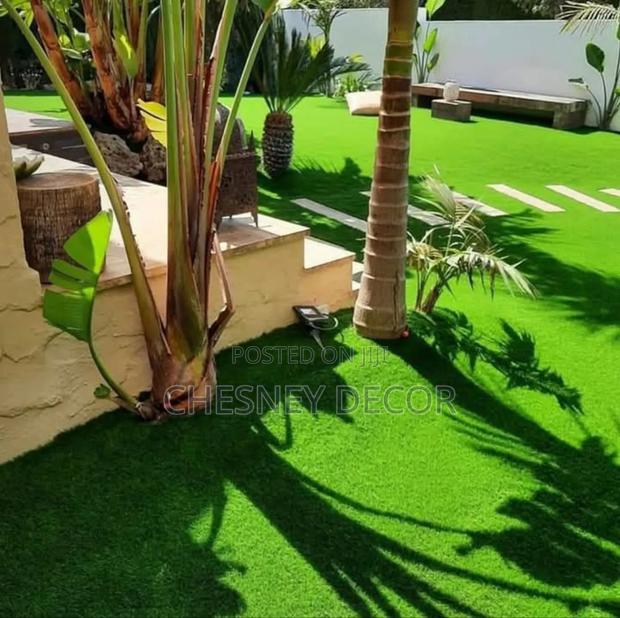 Grass Carpet - main view