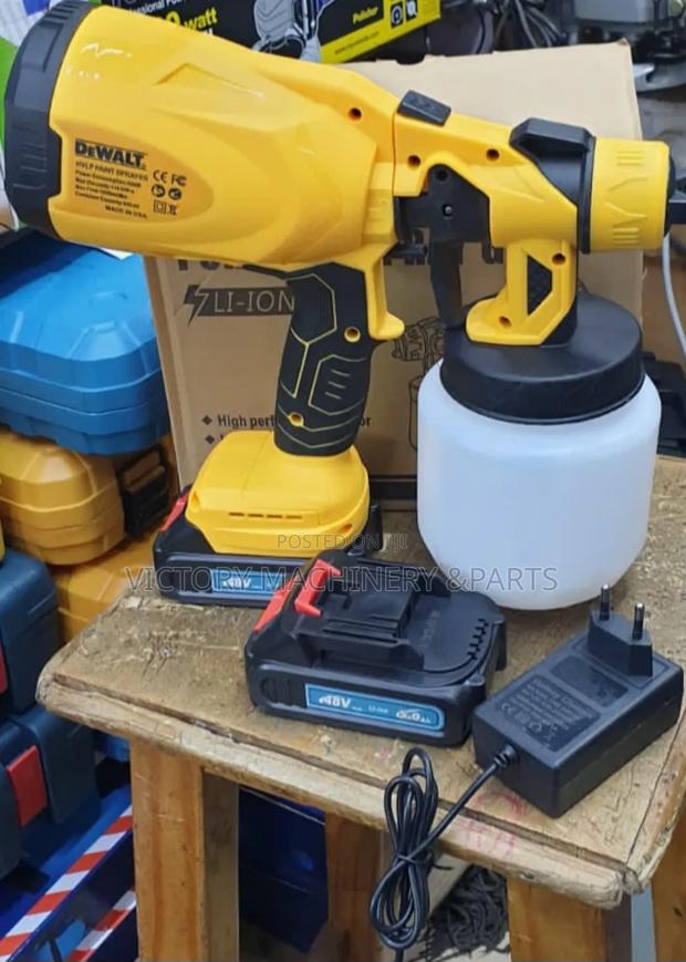 Dewalt Cordless Spray Gun - main view