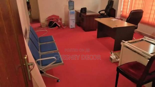 Delta Red Carpet - thumbnail 2