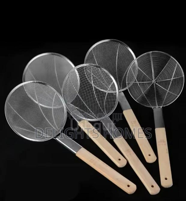 Round Stainless Steel Strainer_alp - thumbnail 2