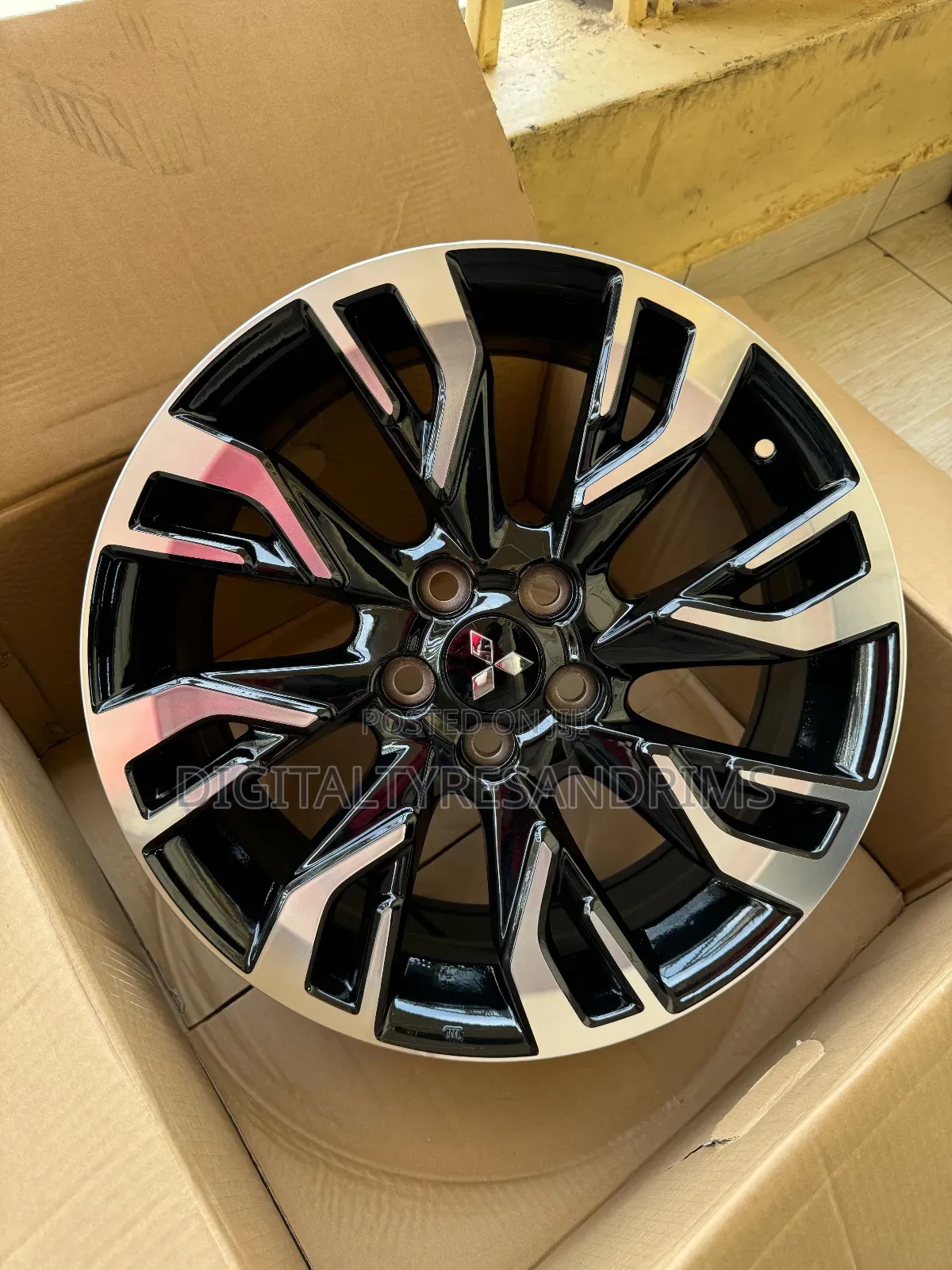 Mistubish Outlander Original Rims Size 18" Brand New