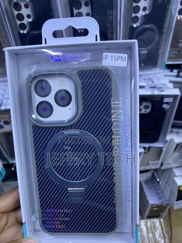 Rungos iPhone 15 Pm Carbon Fiber Ring Stand Magsafe Case - main view