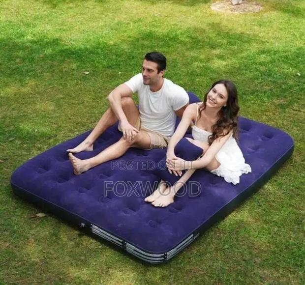 Inflatable Camping Mattress Size 6x6 - thumbnail 3