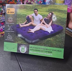 Inflatable Camping Mattress Size 6x6 - thumbnail 2