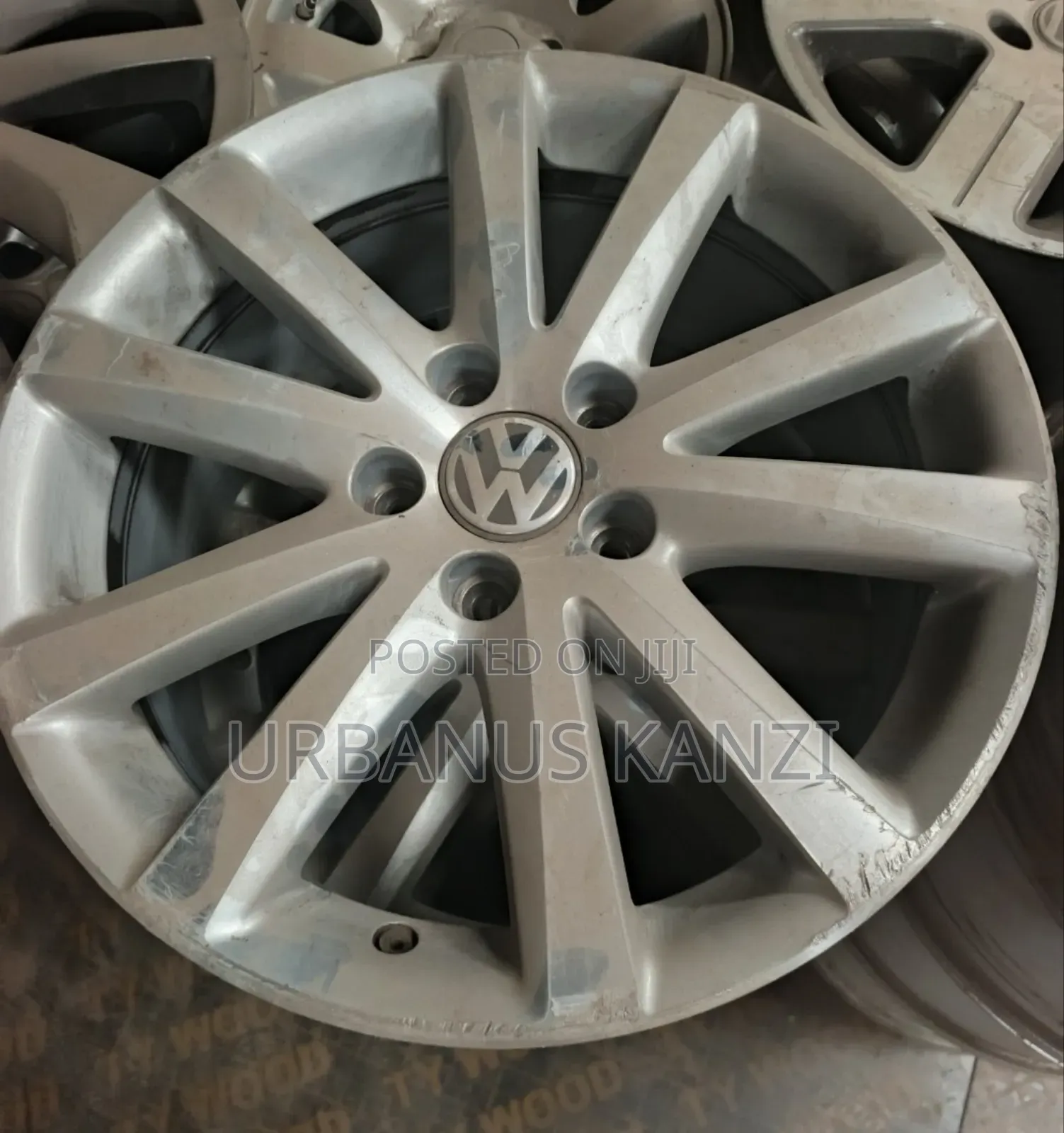 Size 17 Inch Vw Alloy Rims