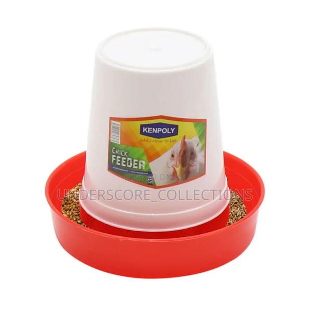 Chicken  Feeder - main view