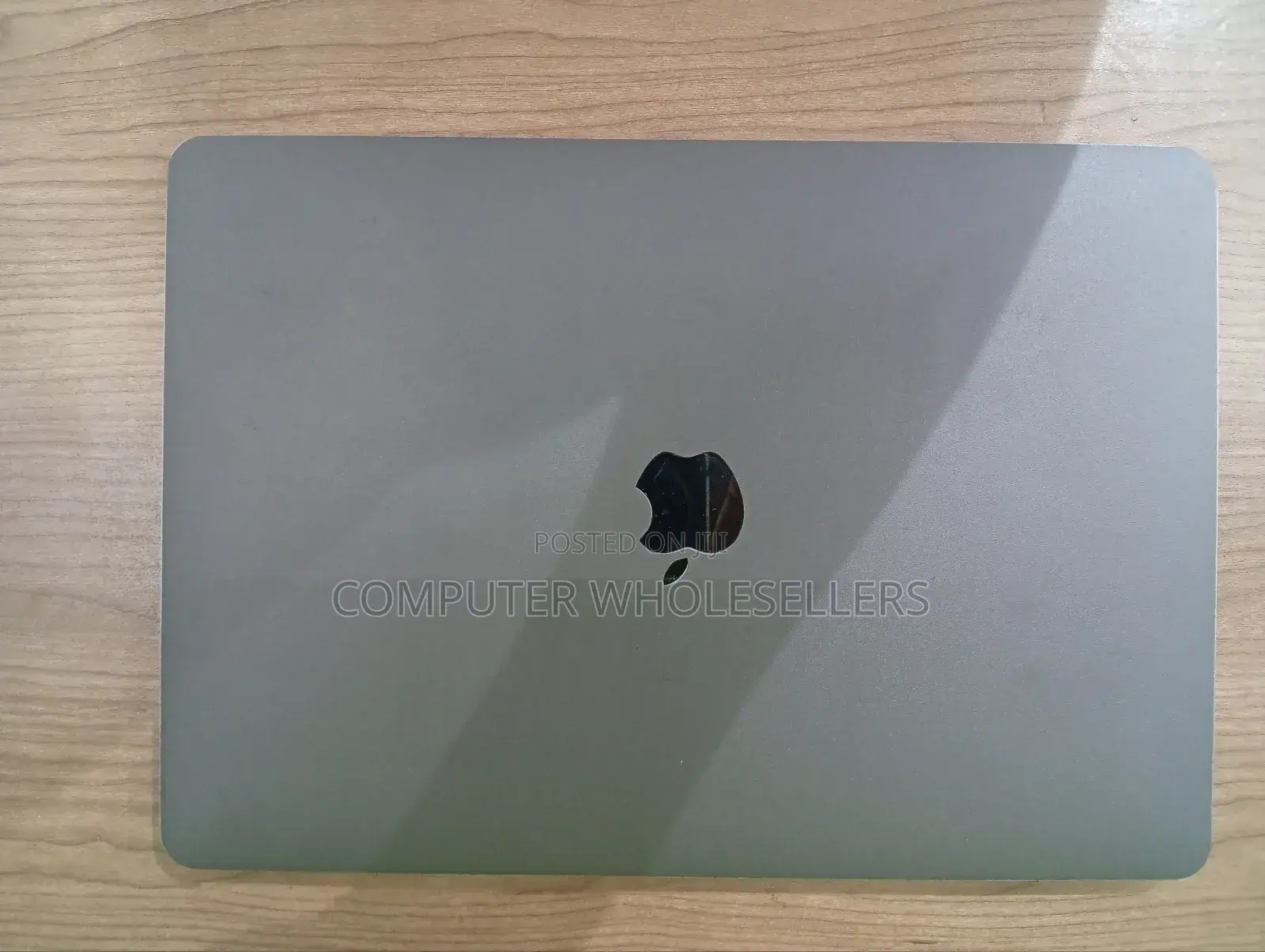 Laptop Apple MacBook Pro 2017 16GB Intel Core I7 SSD 256GB