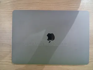 Laptop Apple MacBook Pro 2017 16GB Intel Core I7 SSD 256GB