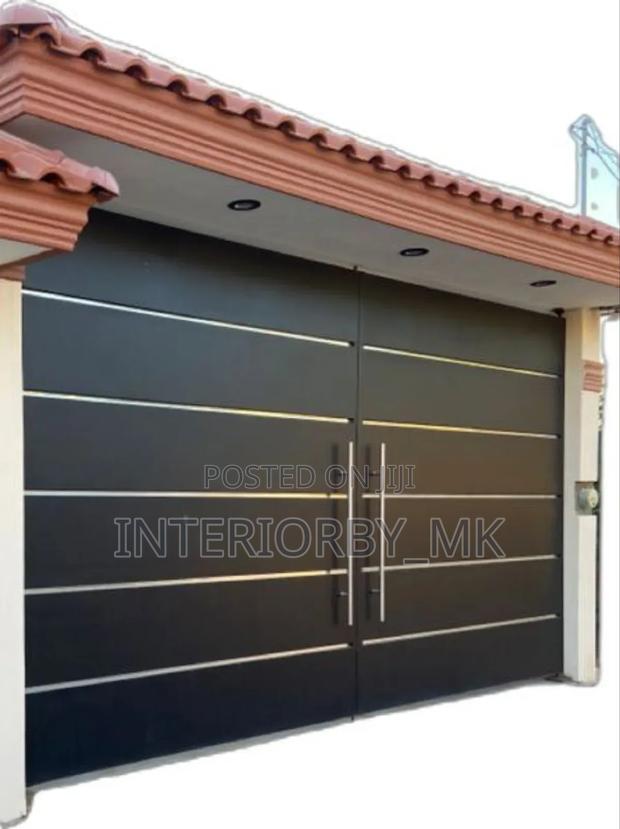 Sliding Gates With Stainless Steel - main view