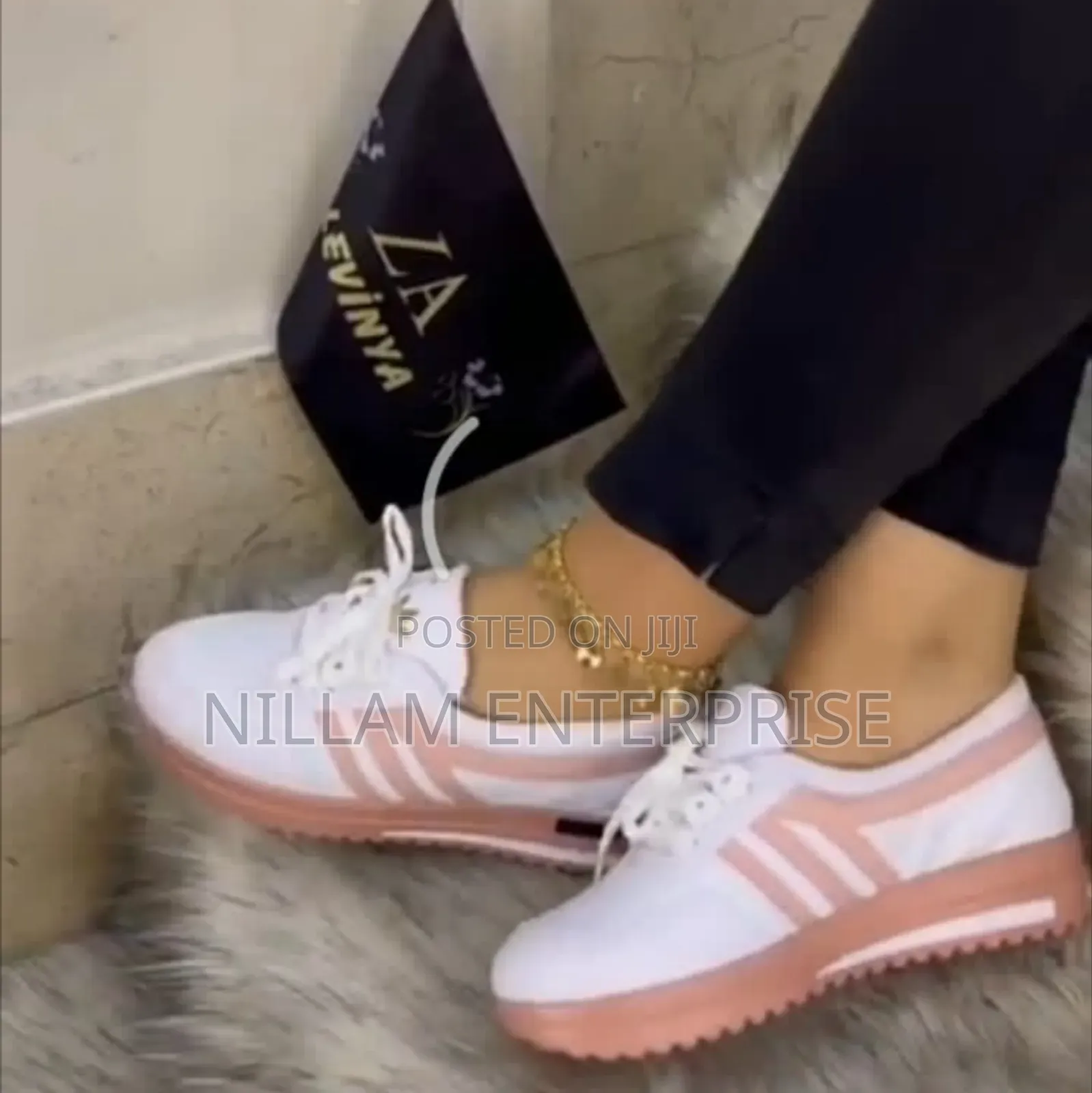 New Design Sneakers
