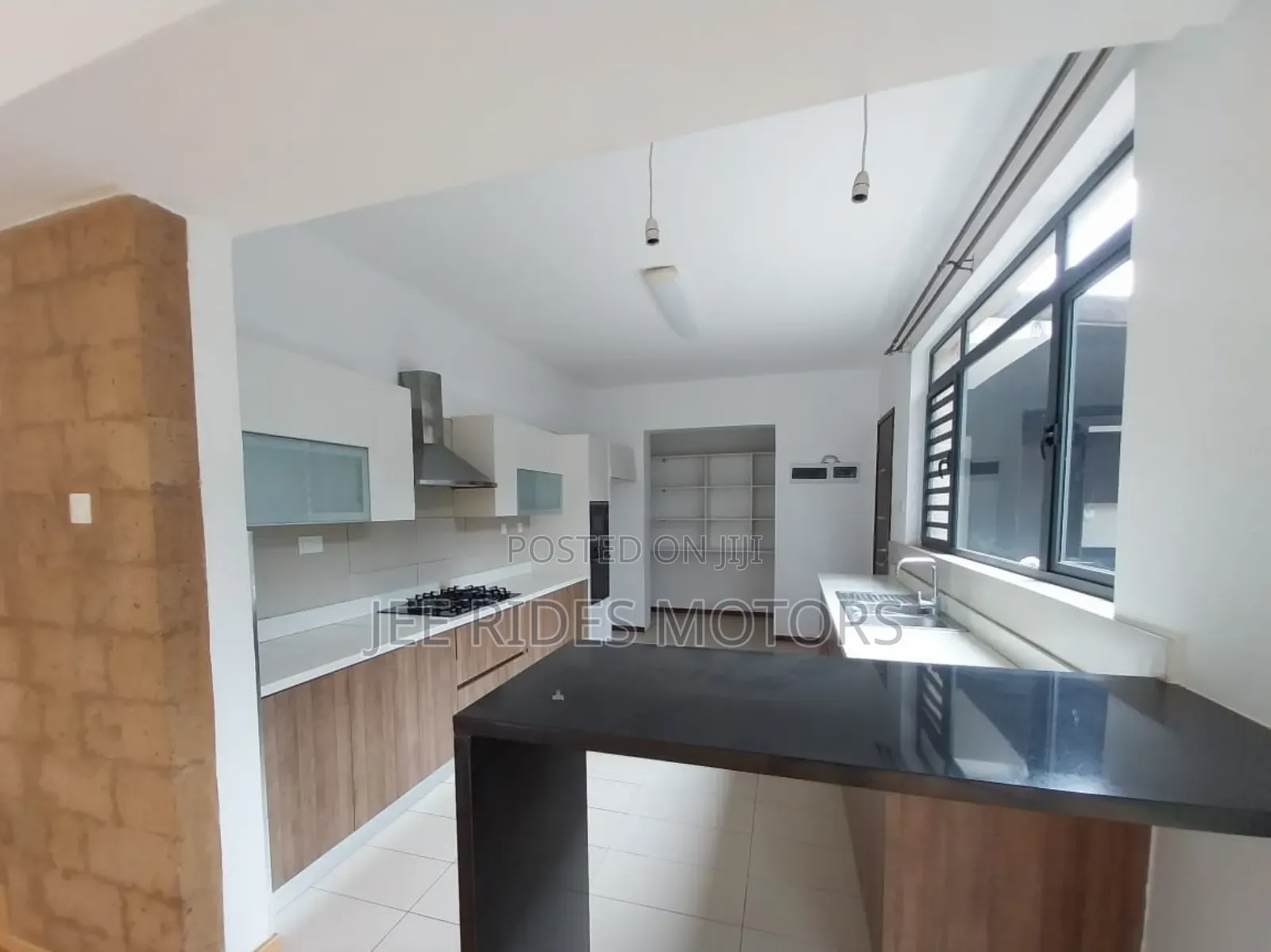 4bdrm Townhouse/Terrace in Garden Estate, Nairobi Central for sale