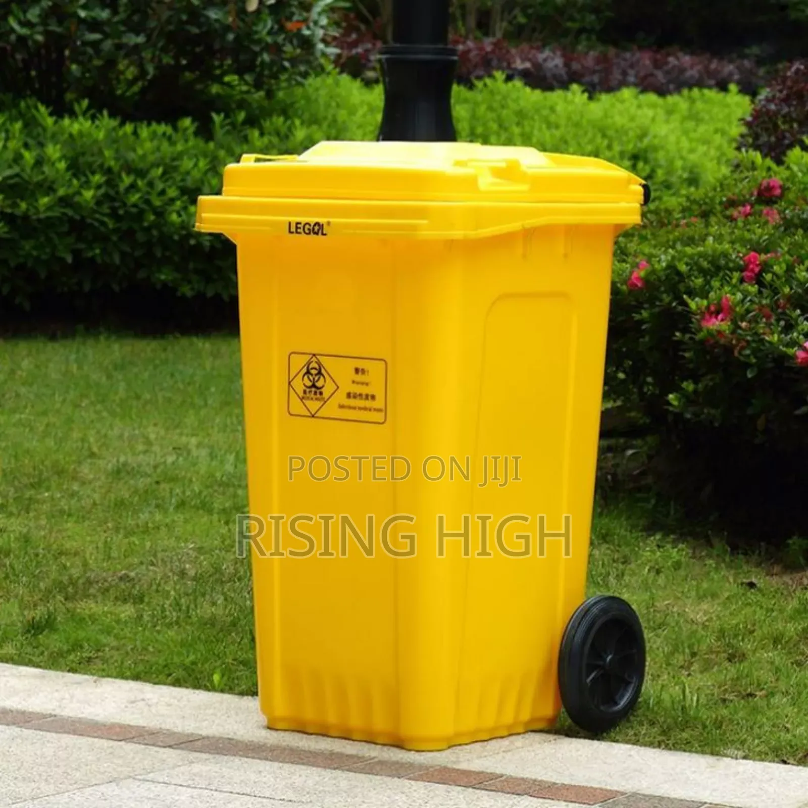 240 L Dustbin With Cover Pedal and Wheels