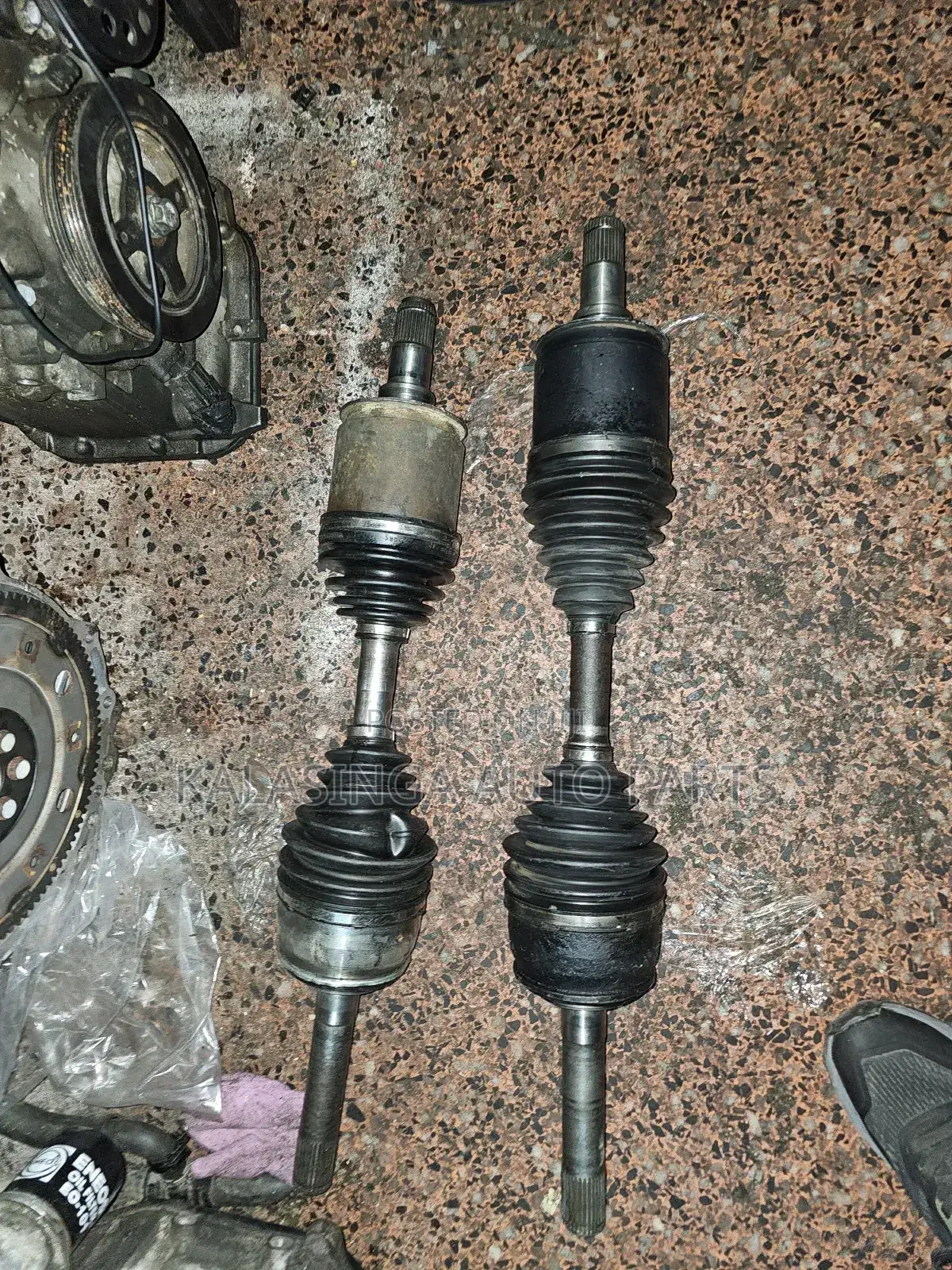 Drive Shafts For Landcruiser 100 Series