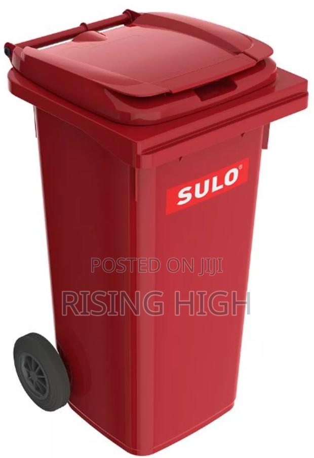 Outdoor Portable Wastebin With Pedals