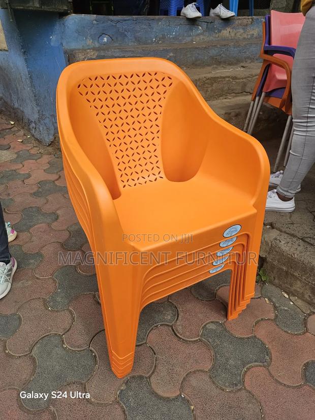 Hard Plastic Chairs Tz-332 - main view