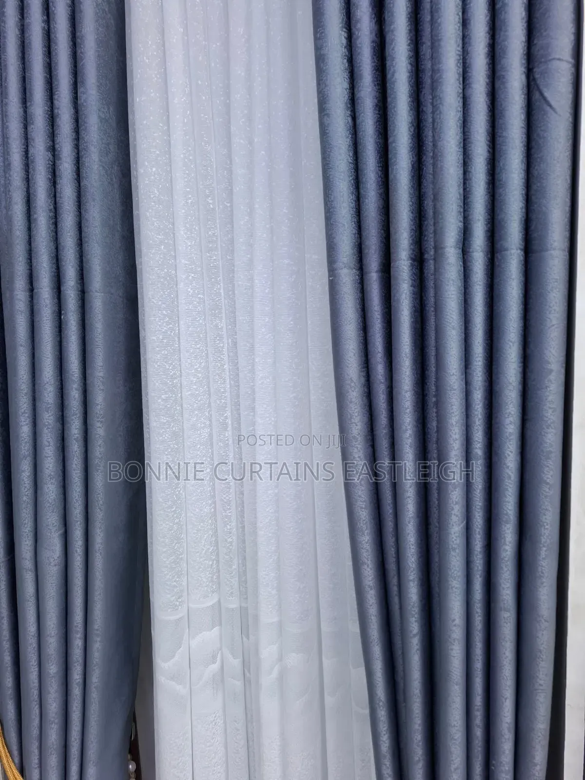 Glod Coloured Curtains for Dinning Room