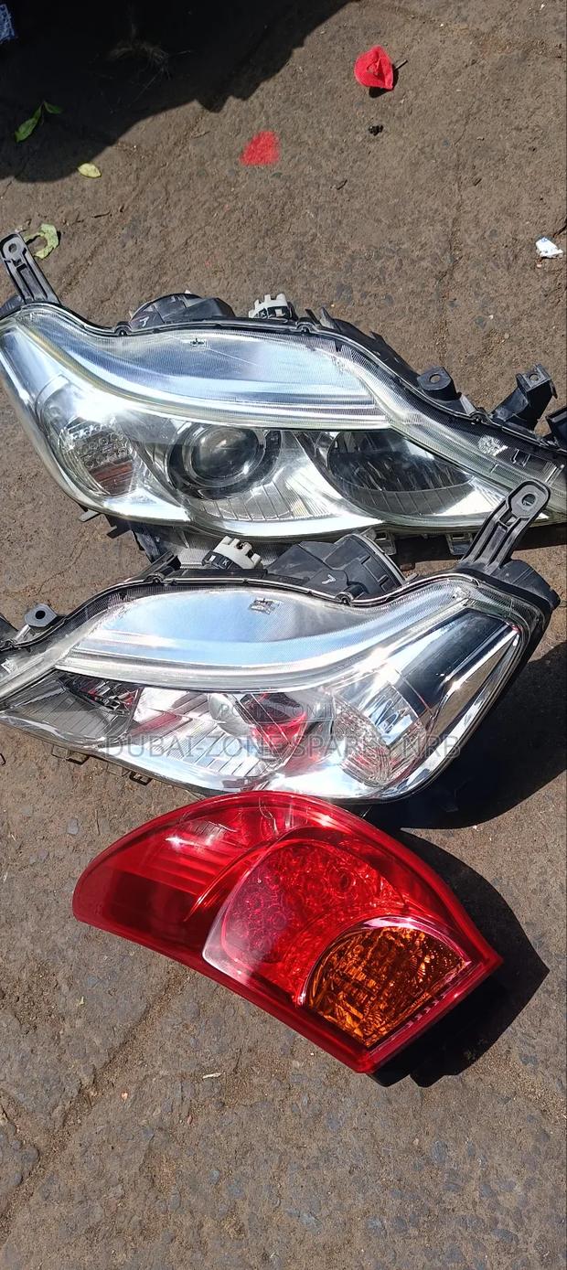 Front Zenon Rear Lamps Mark X 2010. - thumbnail 2