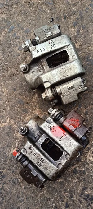 Rear Calipers Prado J95,J120,J150.