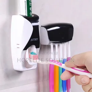 Tooth Paste Dispenser