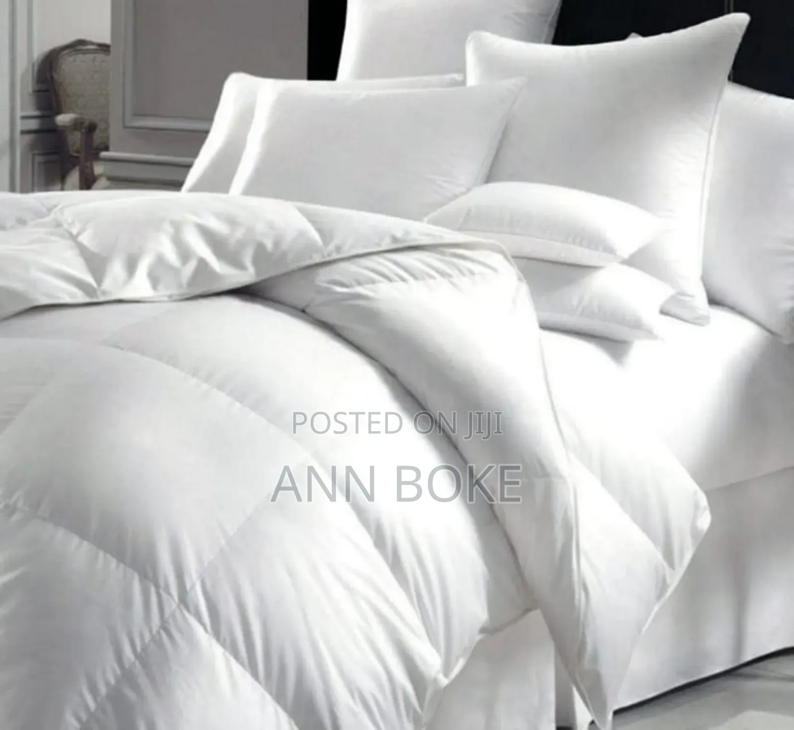 White Beddings Bedsheets Striped 6*6 2 Bedsheets