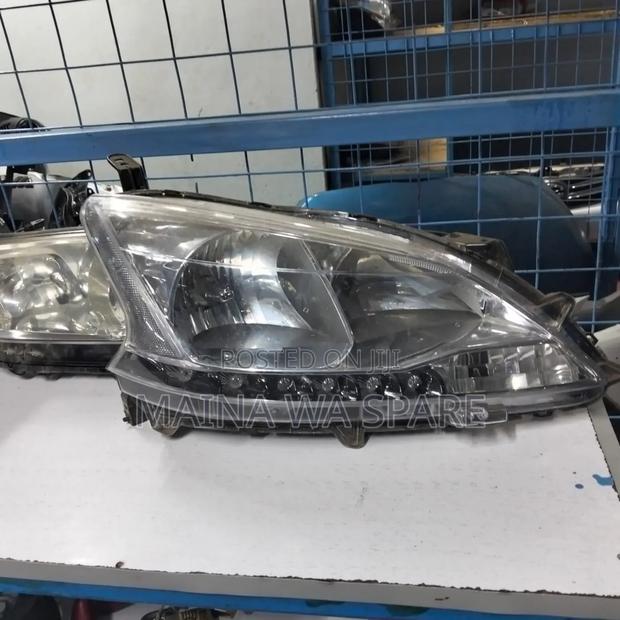 Nissan Sylphy Headlight - thumbnail 3